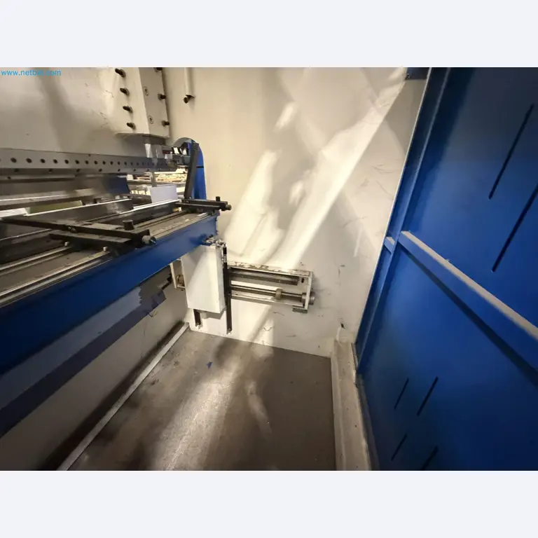 Machines for sheet metal and metalworking, laser cutting, and welding-13