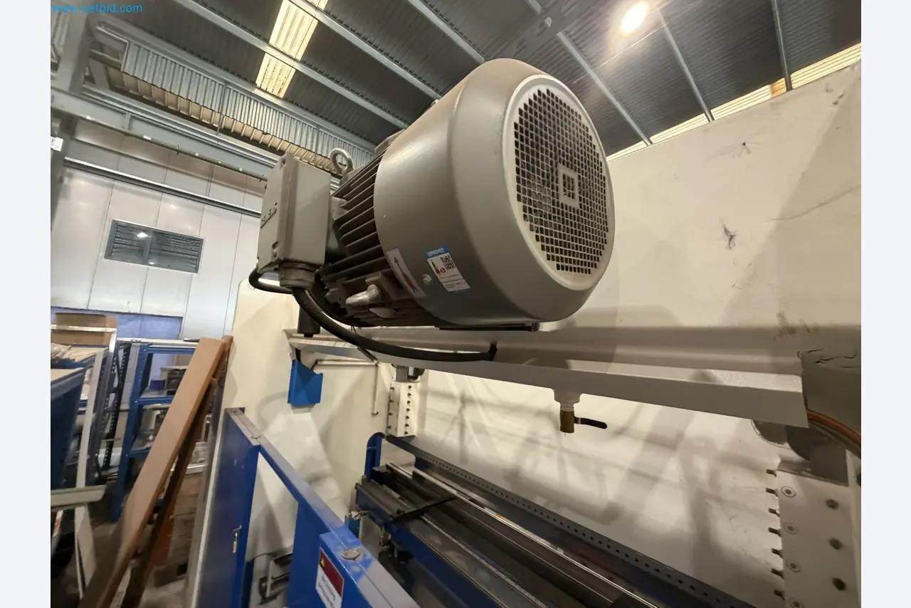 Machines for sheet metal and metalworking, laser cutting, and welding-14