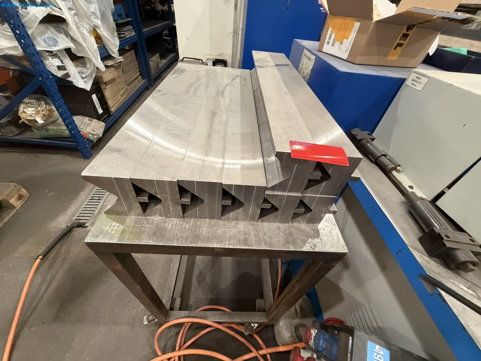 Machines for sheet metal and metalworking, laser cutting, and welding-17