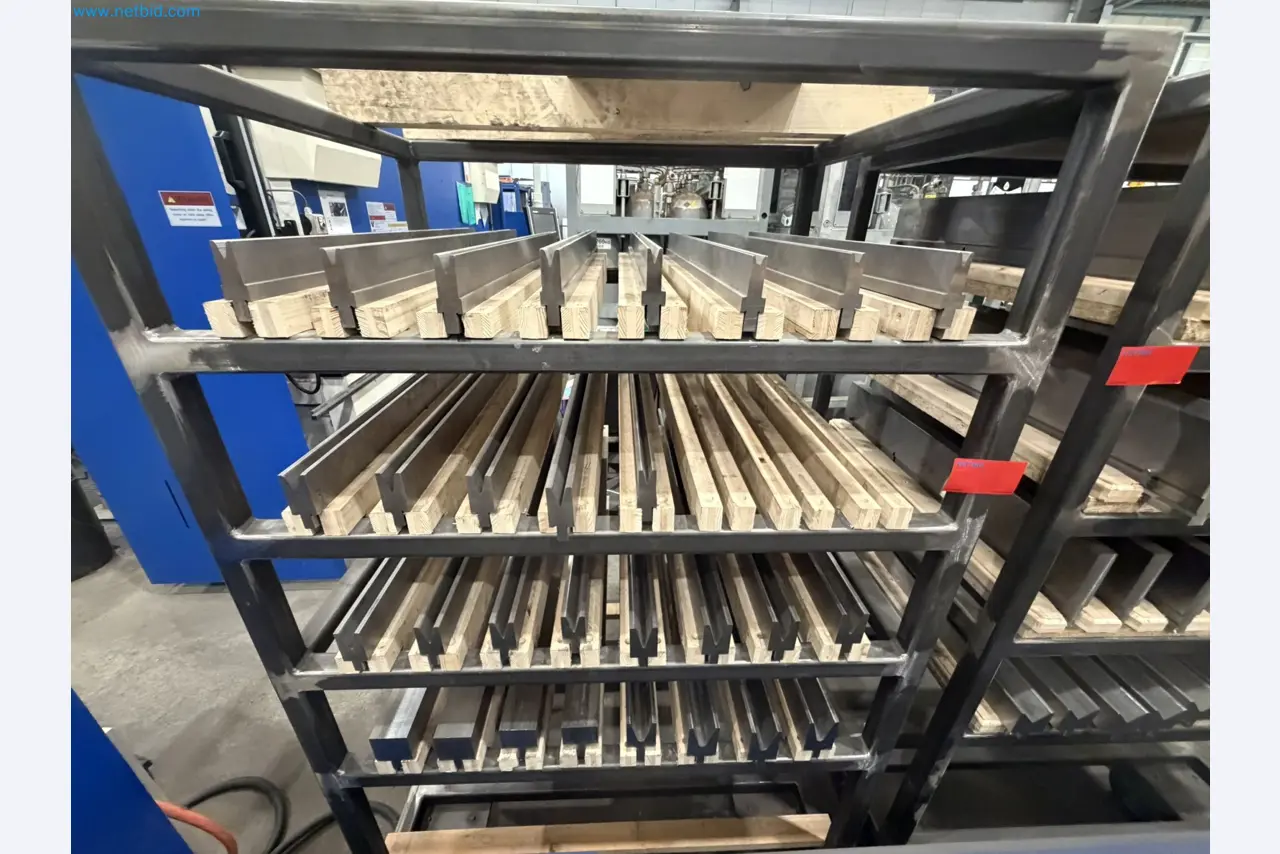 Machines for sheet metal and metalworking, laser cutting, and welding-20