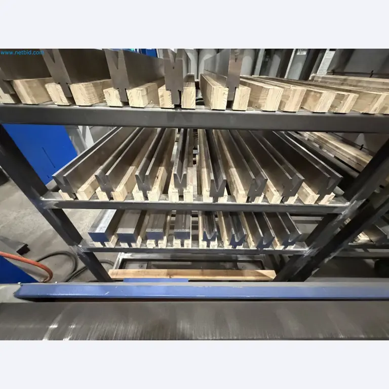 Machines for sheet metal and metalworking, laser cutting, and welding-24