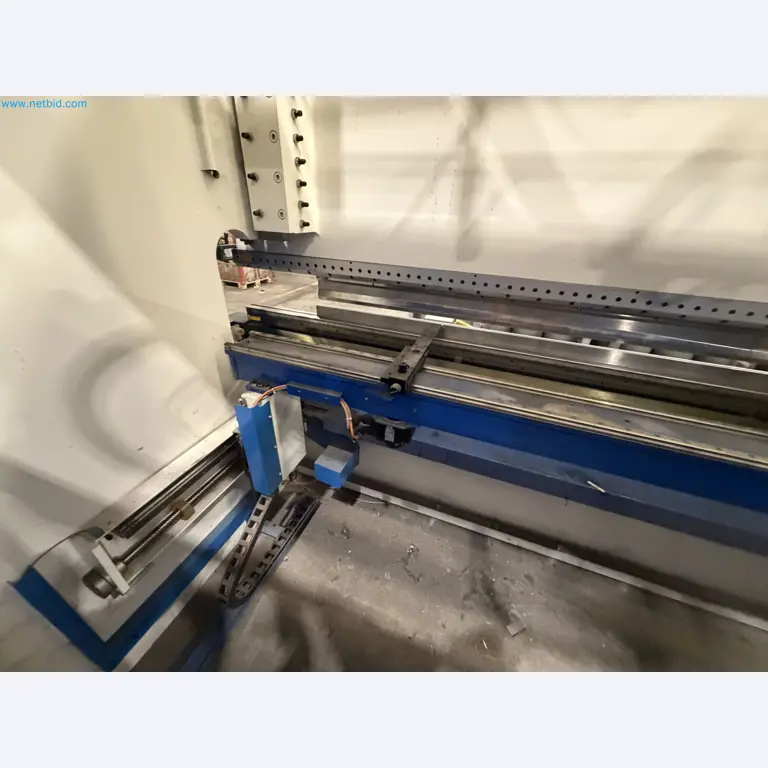 Machines for sheet metal and metalworking, laser cutting, and welding-9