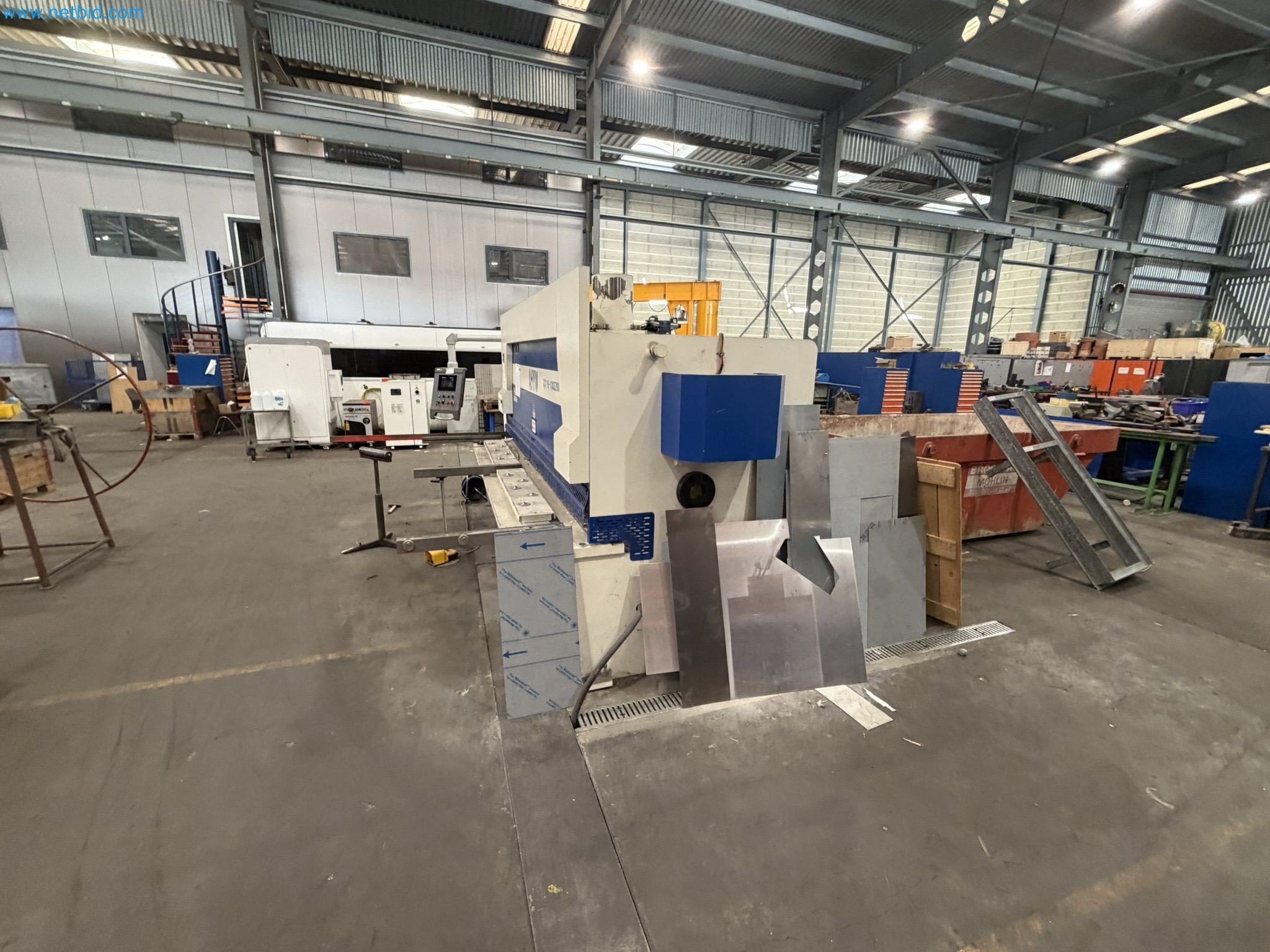 Machines for sheet metal and metalworking, laser cutting, and welding-8