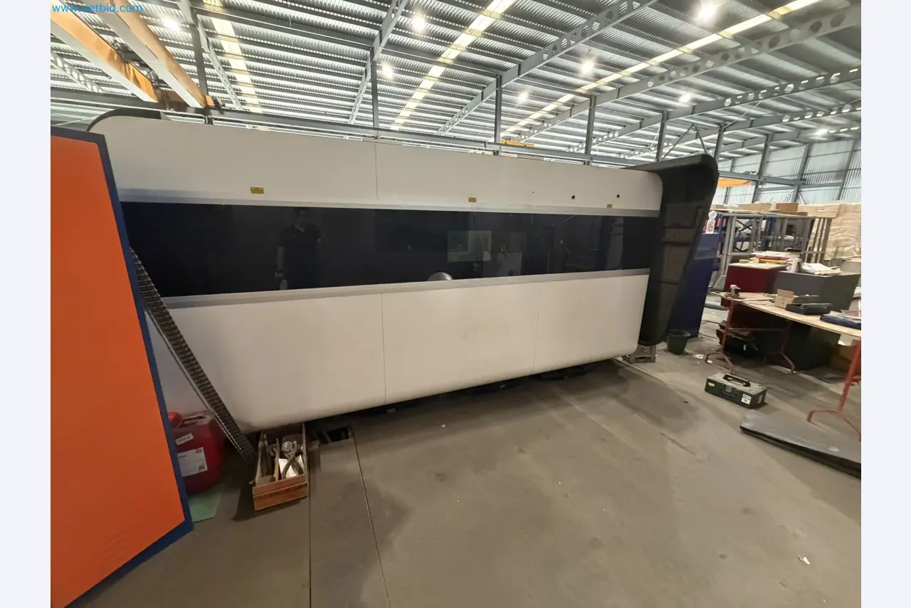 Machines for sheet metal and metalworking, laser cutting, and welding-32