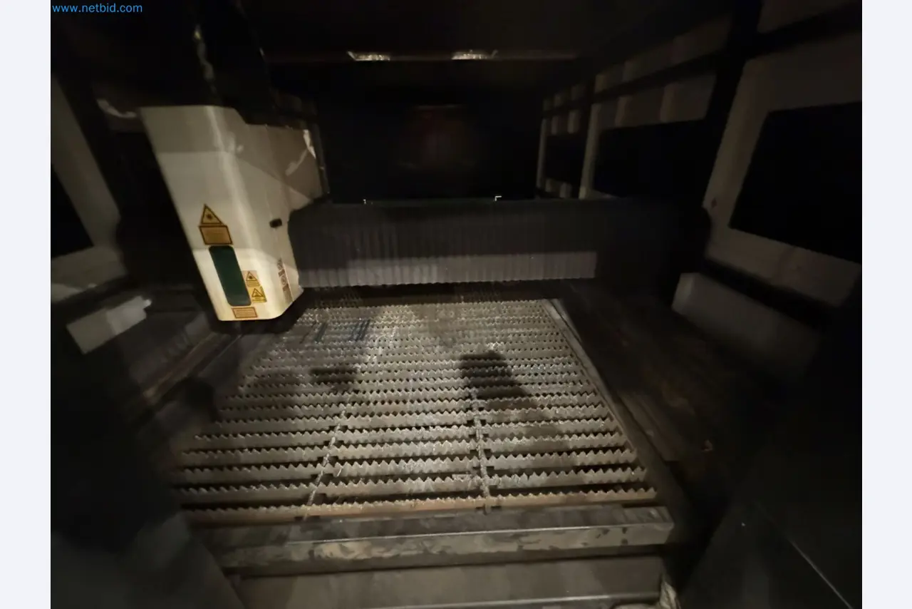 Machines for sheet metal and metalworking, laser cutting, and welding-36