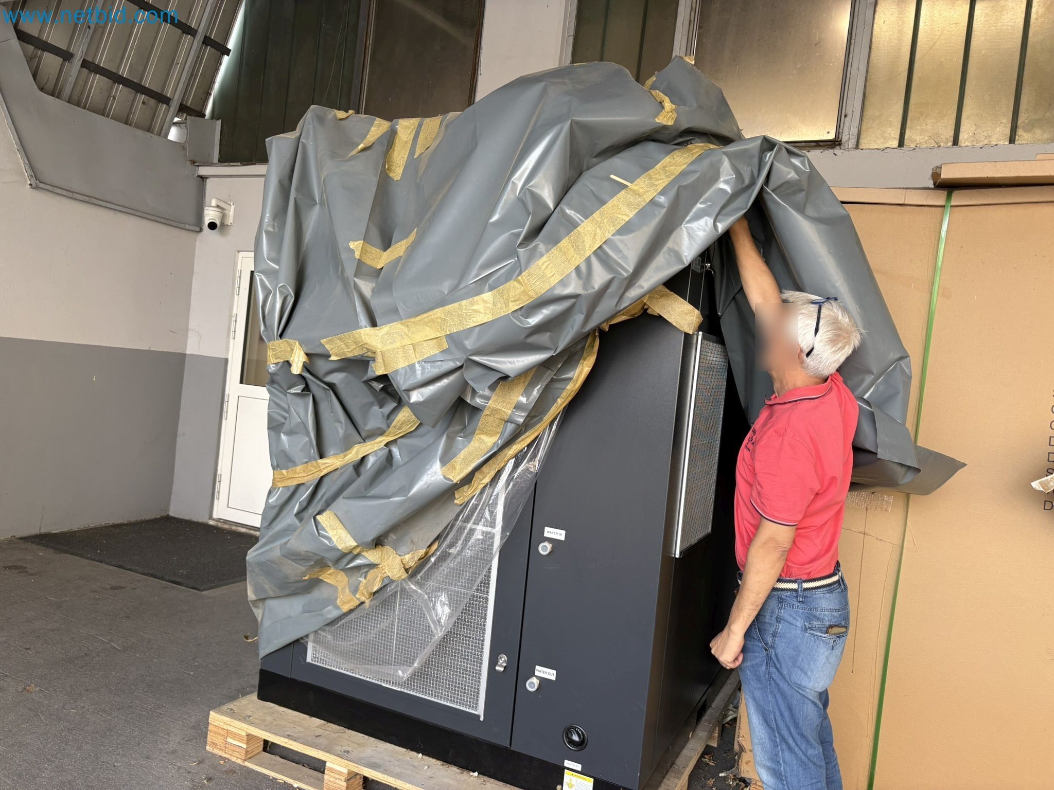 Complete compressed air system for industrial applications-17