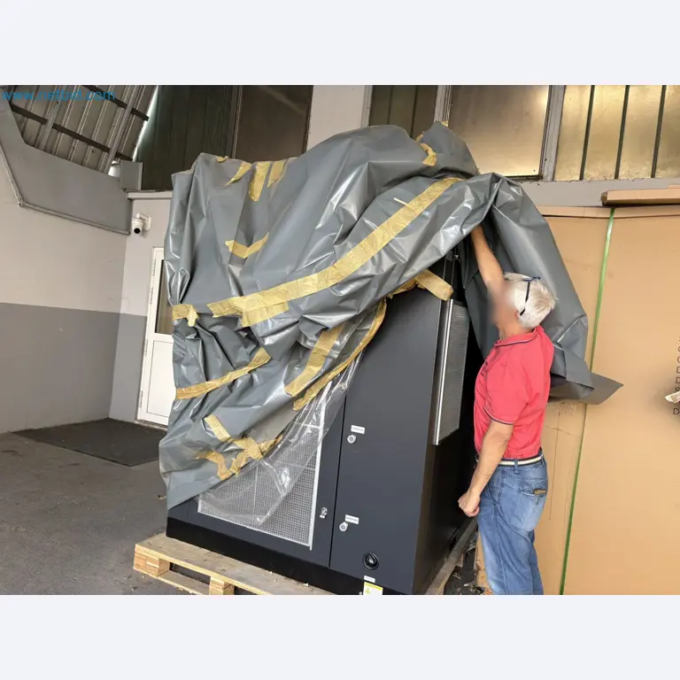 Complete compressed air system for industrial applications-17