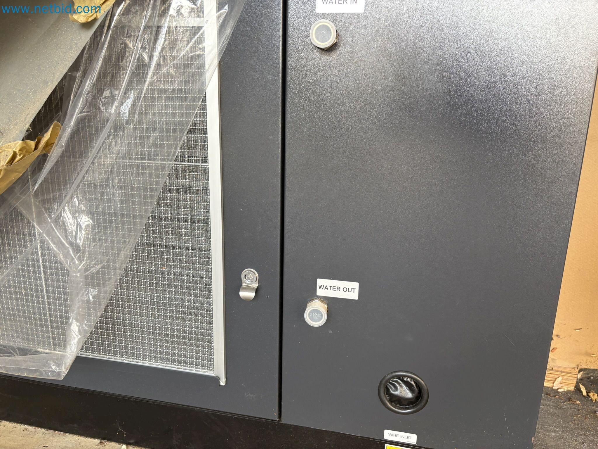 Complete compressed air system for industrial applications-24
