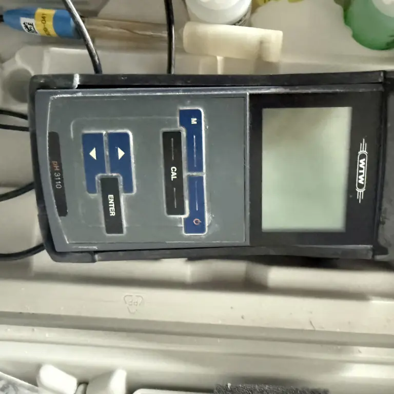 Portable pH/MV/ISE/Conductivity Meter WTW pH 3110