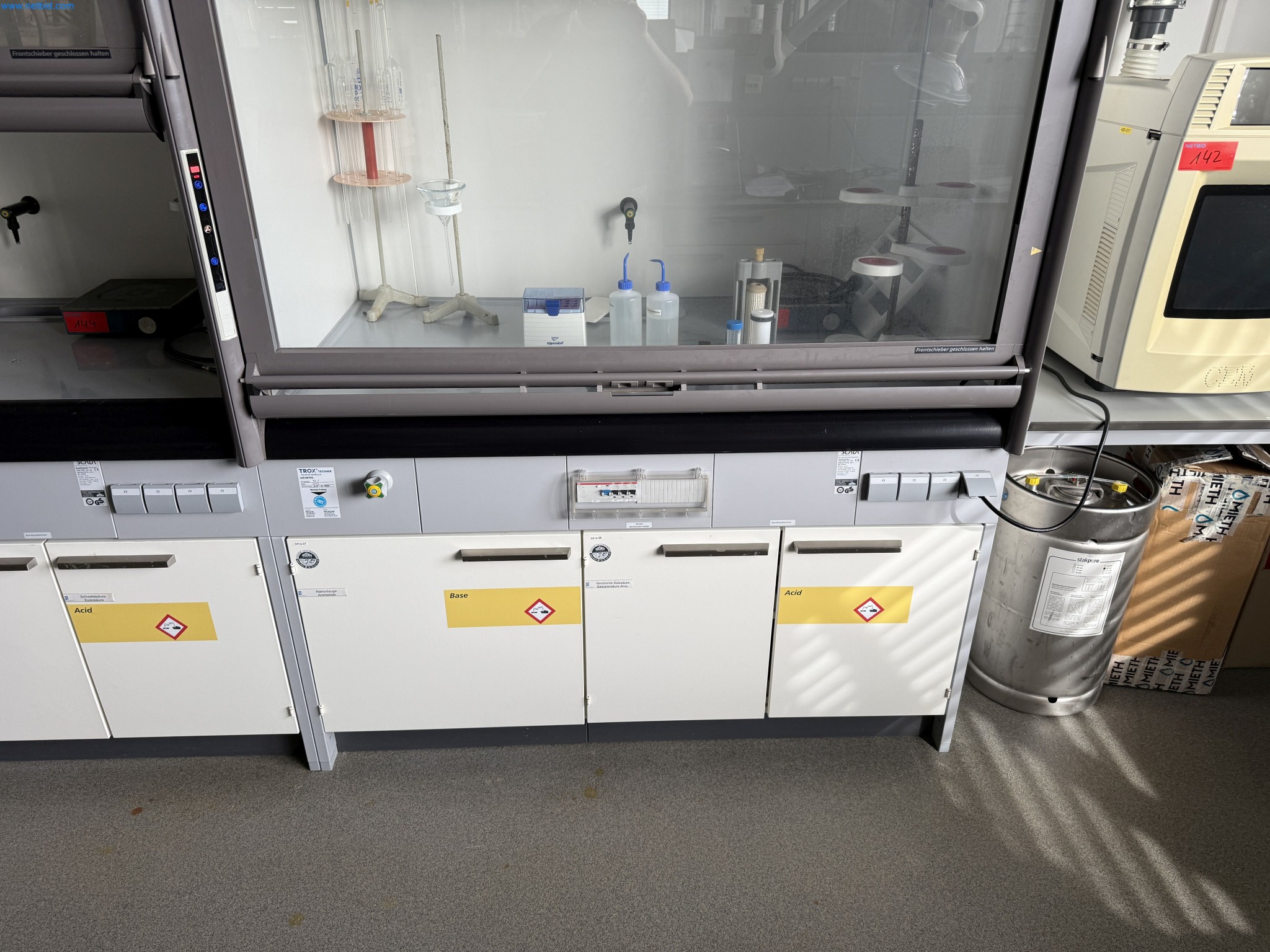 State-of-the-art production facilities for technical ceramics and PTC heating elements-4