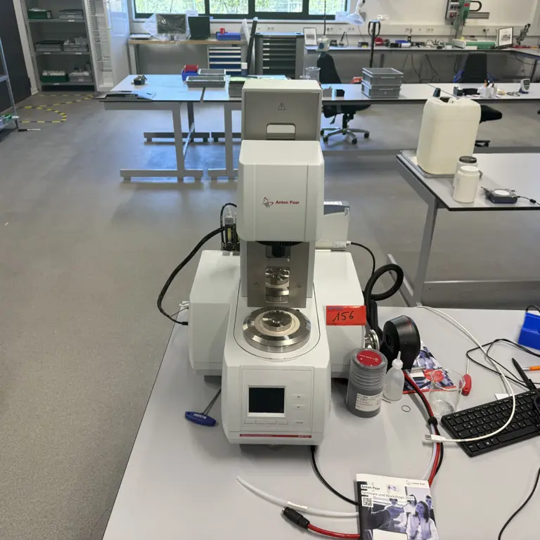 Rheometer Anton Paar MCR302E