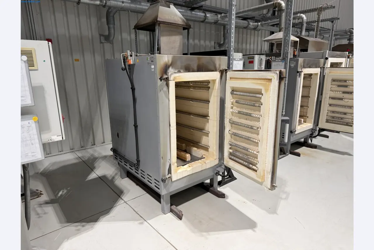 State-of-the-art production facilities for technical ceramics and PTC heating elements-1