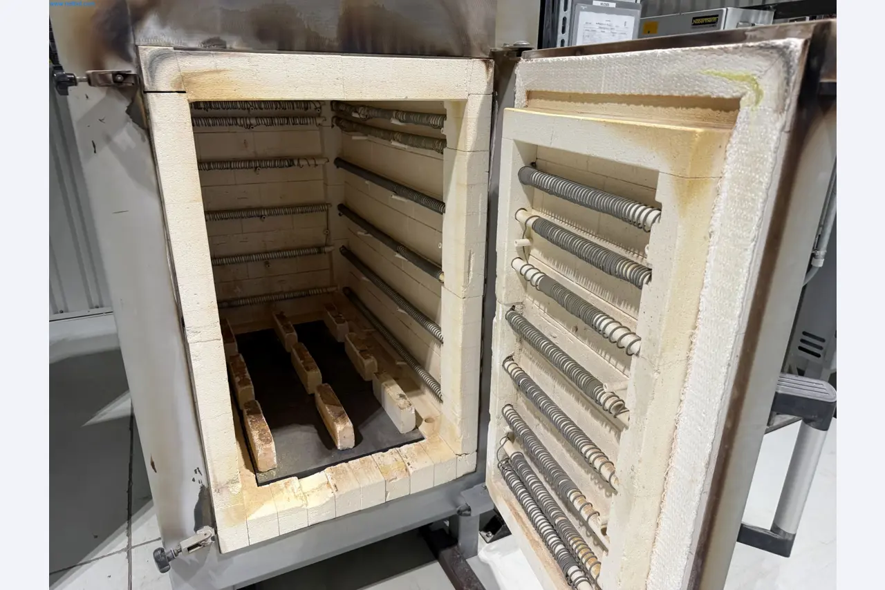 State-of-the-art production facilities for technical ceramics and PTC heating elements-3