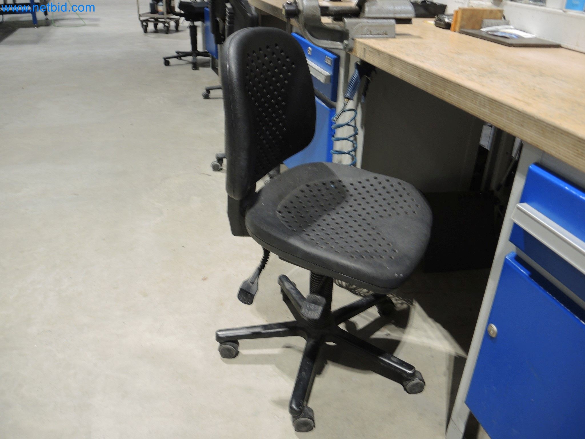 State-of-the-art production facilities for technical ceramics and PTC heating elements-10