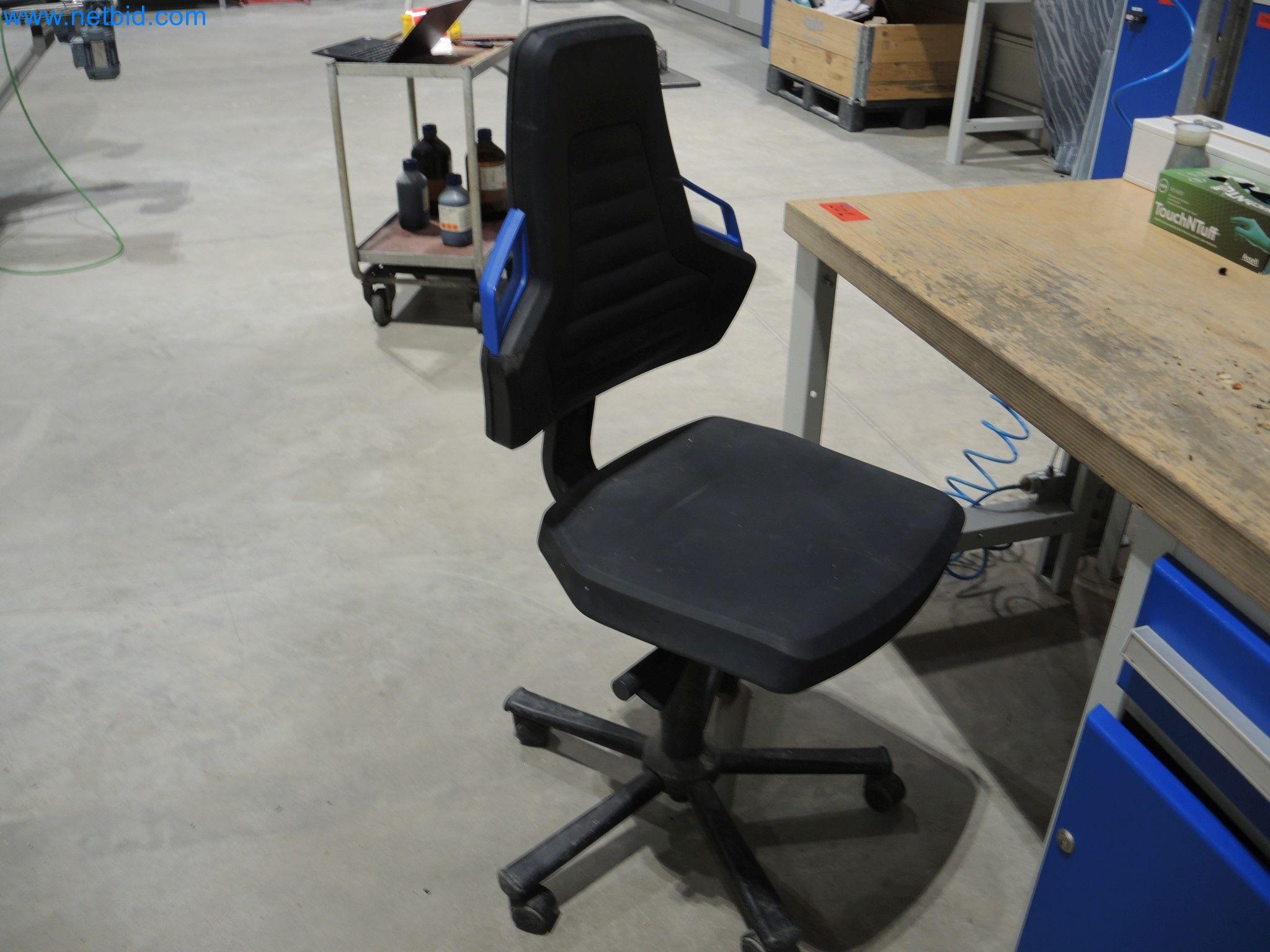 State-of-the-art production facilities for technical ceramics and PTC heating elements-11