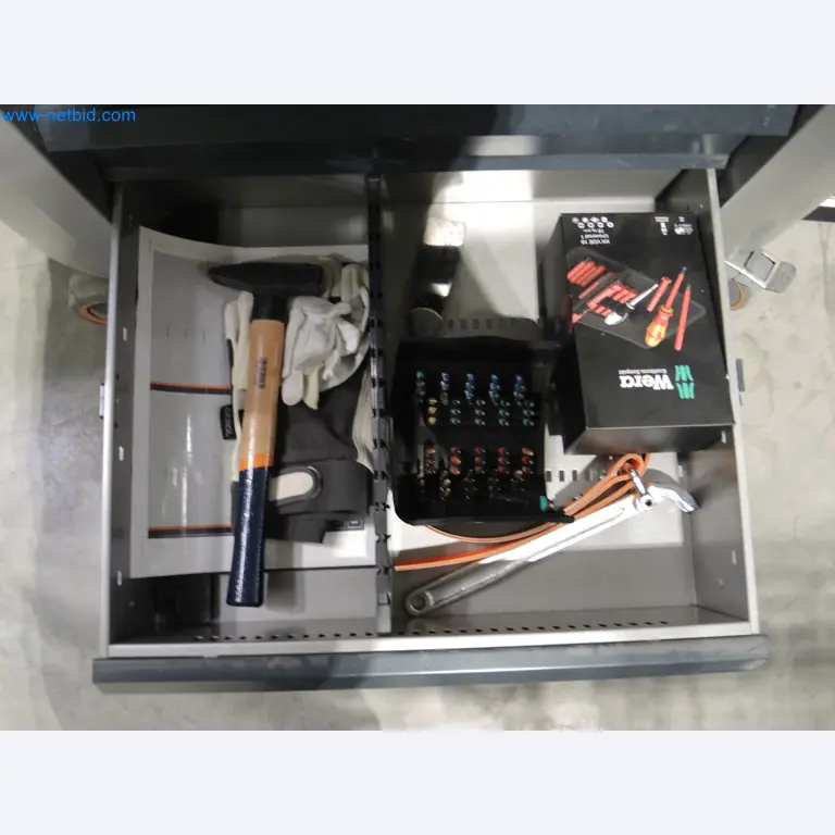State-of-the-art production facilities for technical ceramics and PTC heating elements-11