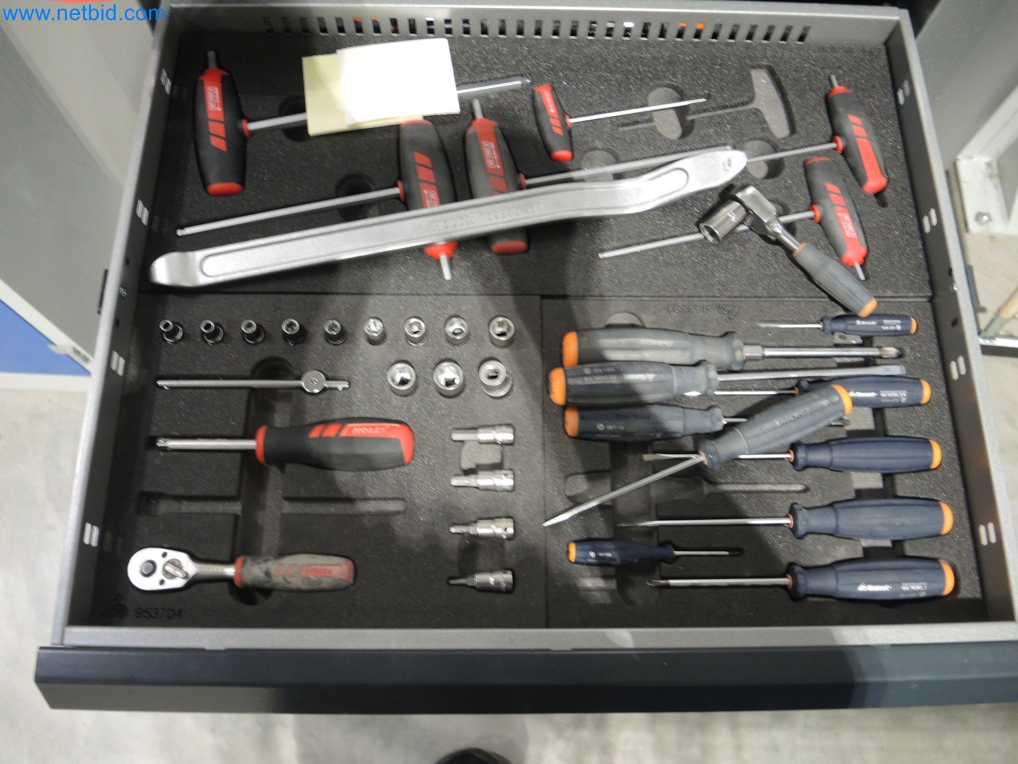 State-of-the-art production facilities for technical ceramics and PTC heating elements-5