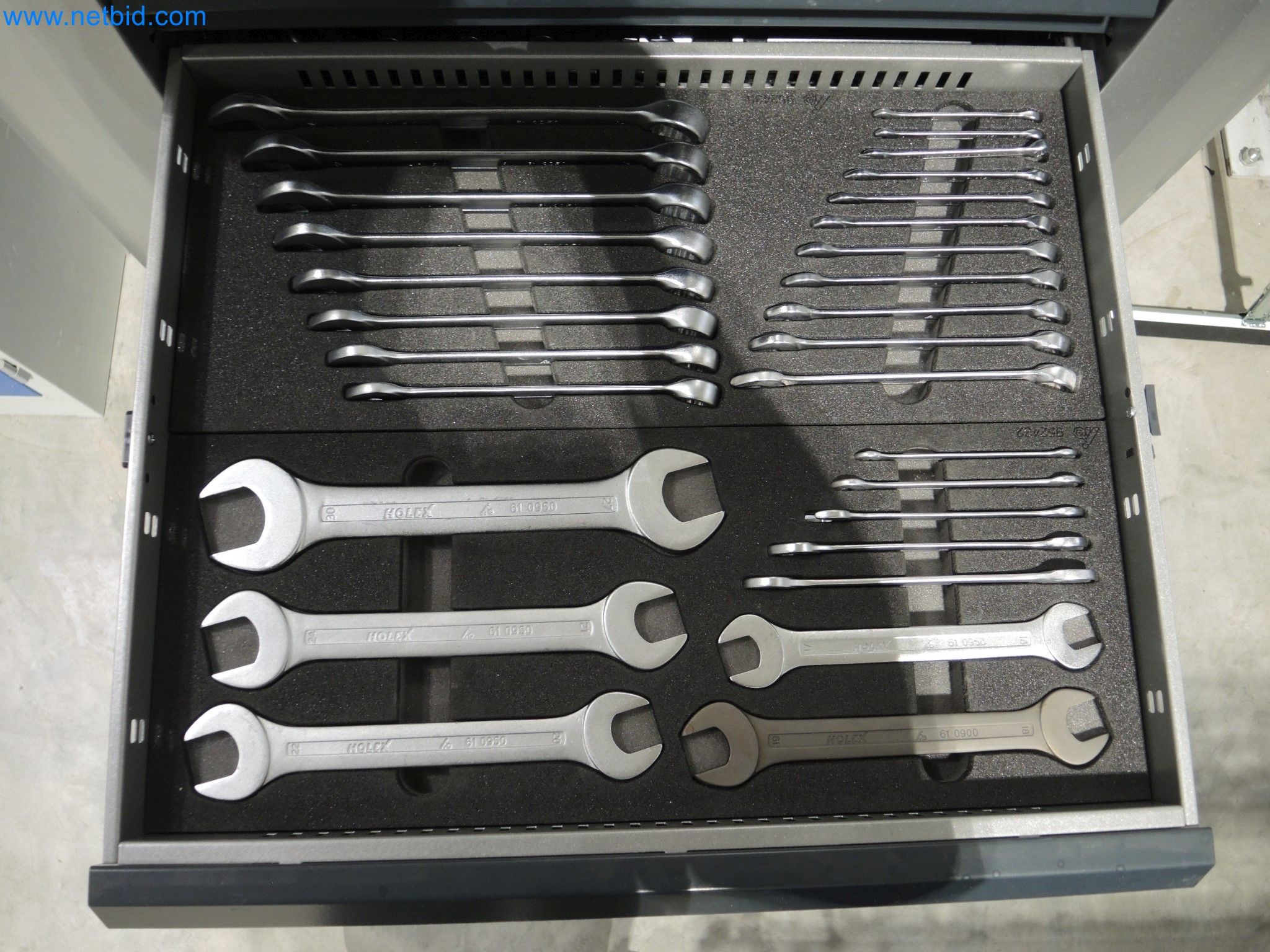 State-of-the-art production facilities for technical ceramics and PTC heating elements-7
