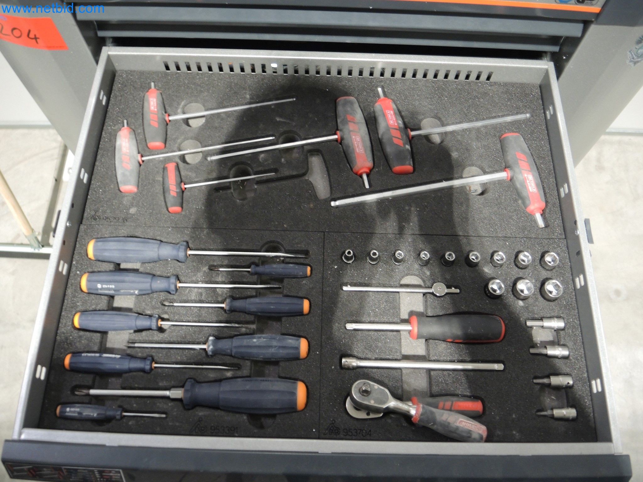 State-of-the-art production facilities for technical ceramics and PTC heating elements-4