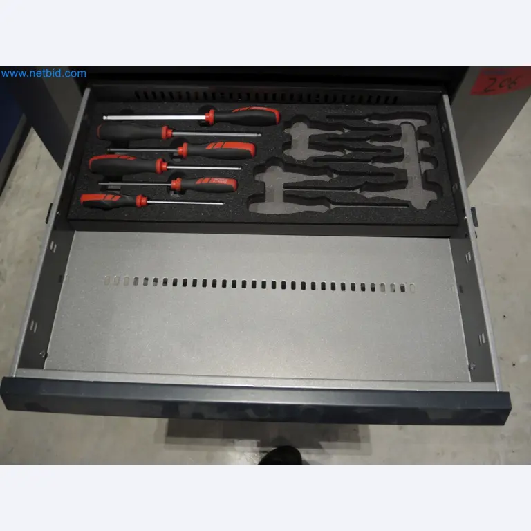 State-of-the-art production facilities for technical ceramics and PTC heating elements-3