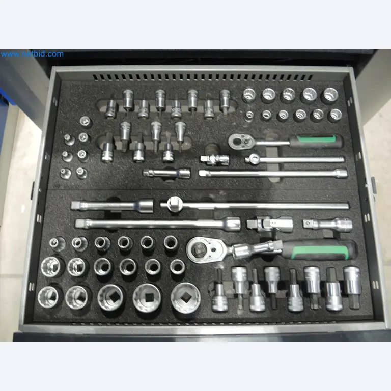 State-of-the-art production facilities for technical ceramics and PTC heating elements-5