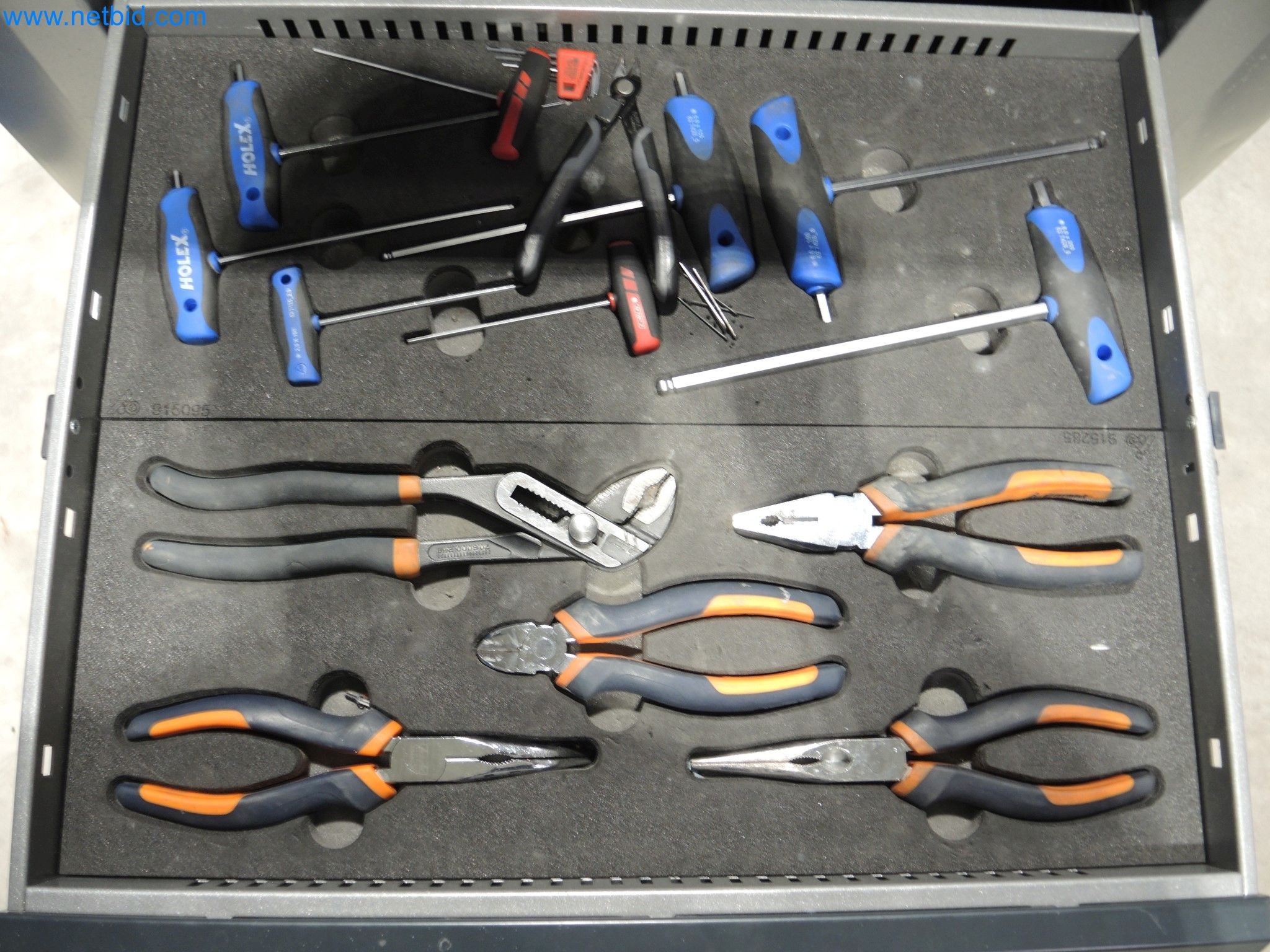 State-of-the-art production facilities for technical ceramics and PTC heating elements-5