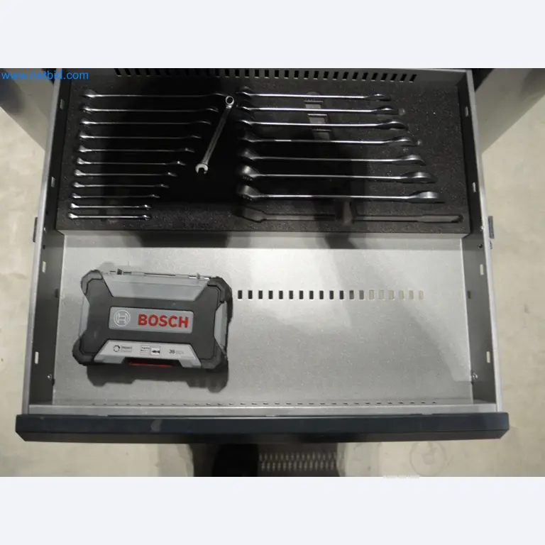 State-of-the-art production facilities for technical ceramics and PTC heating elements-6