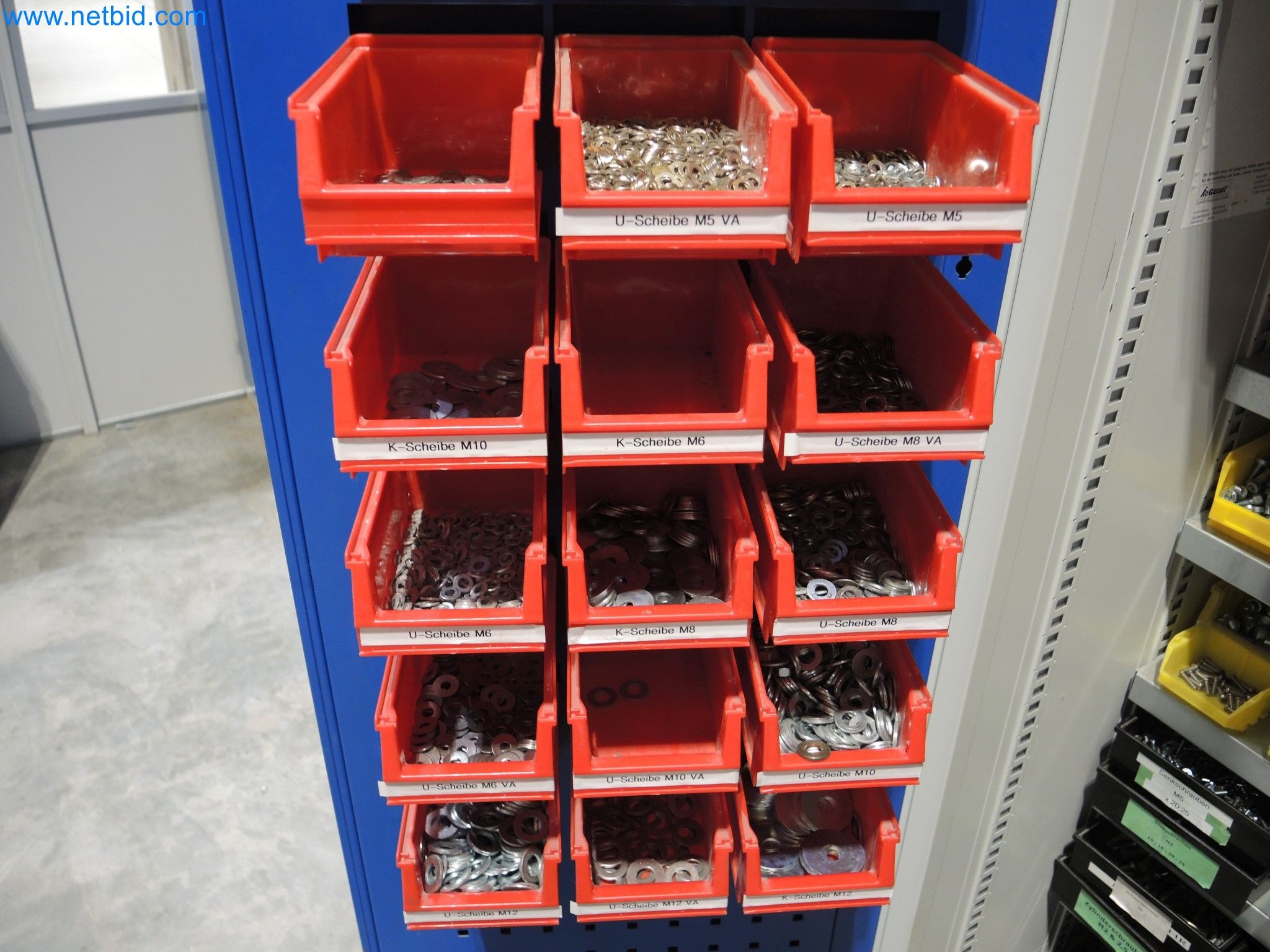 State-of-the-art production facilities for technical ceramics and PTC heating elements-10