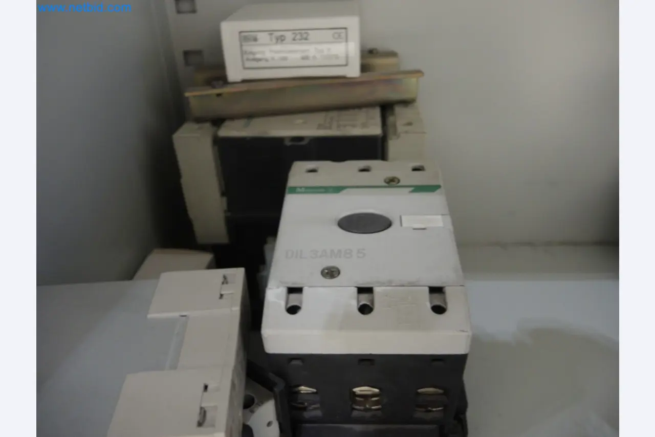 State-of-the-art production facilities for technical ceramics and PTC heating elements-13