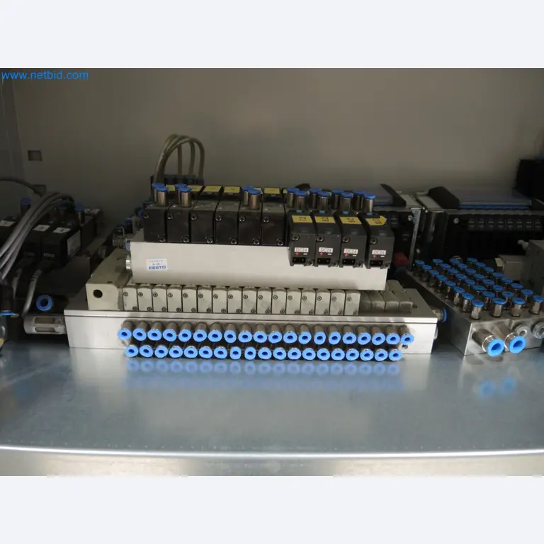 State-of-the-art production facilities for technical ceramics and PTC heating elements-12