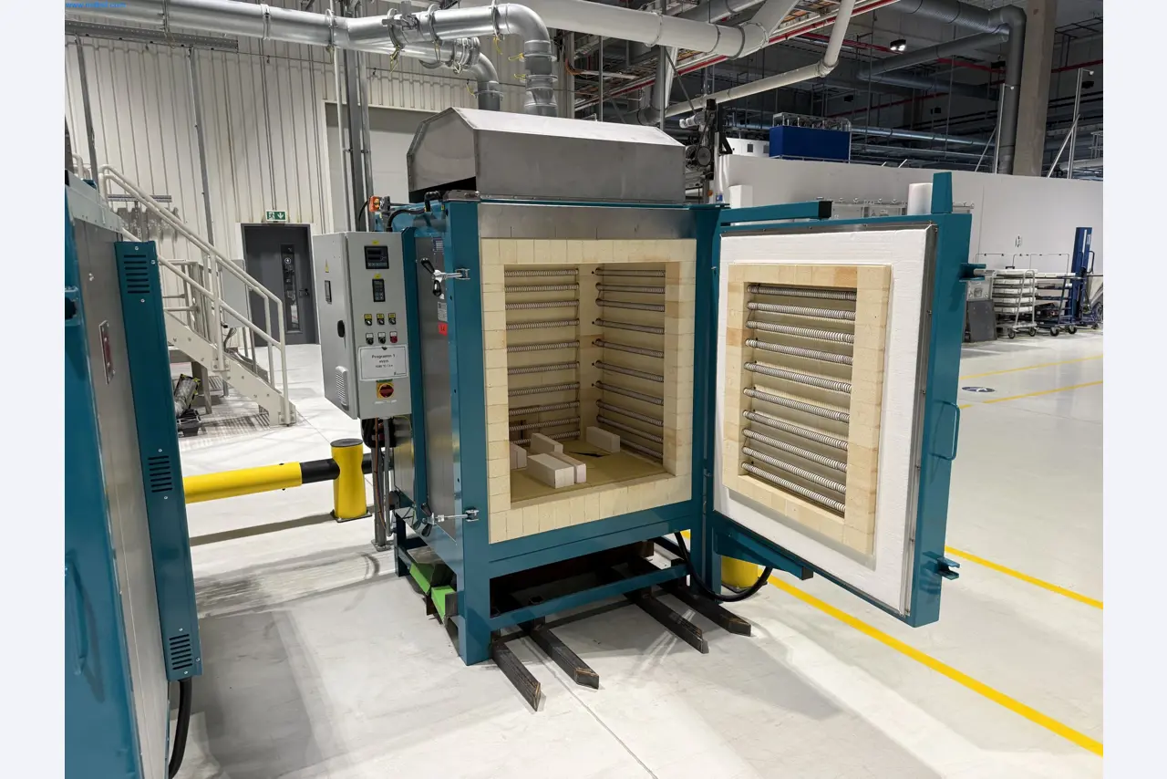 State-of-the-art production facilities for technical ceramics and PTC heating elements-1