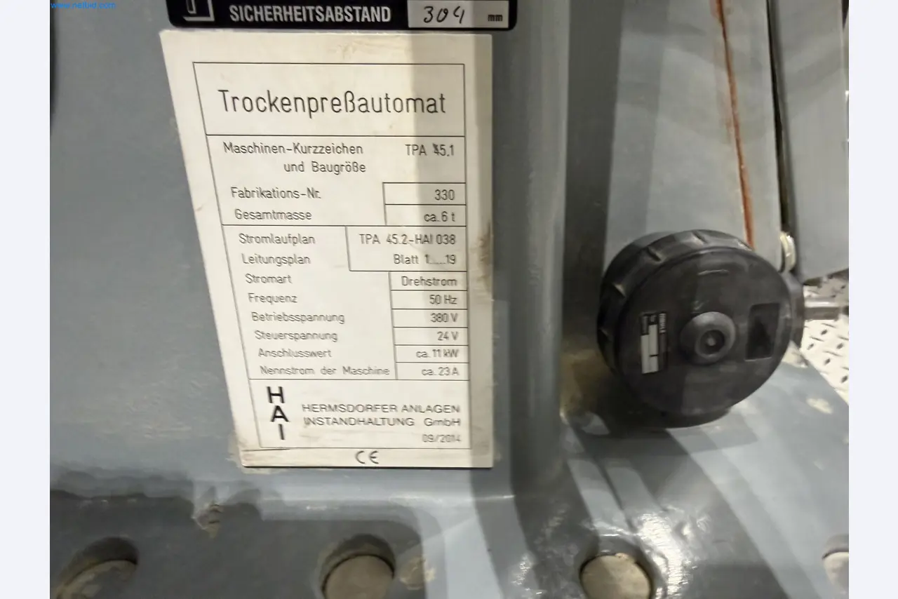 State-of-the-art production facilities for technical ceramics and PTC heating elements-7