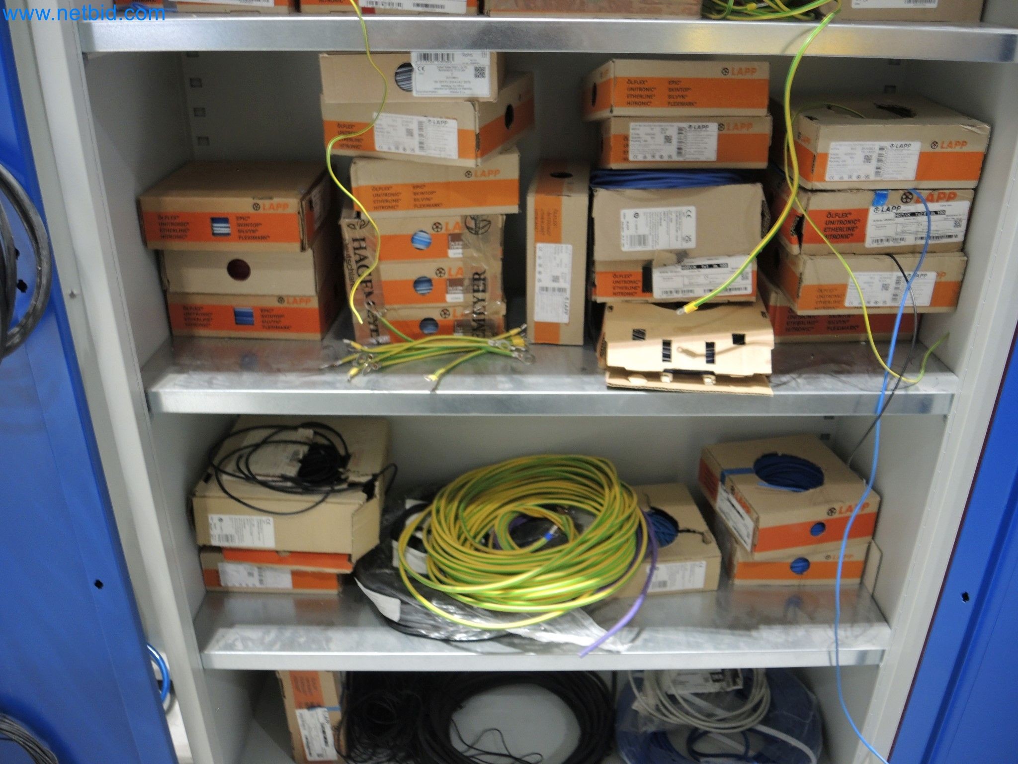 State-of-the-art production facilities for technical ceramics and PTC heating elements-17