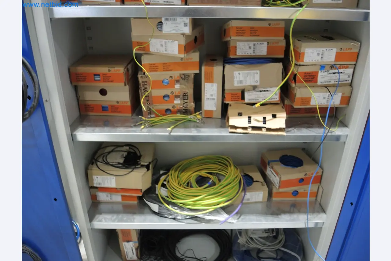 State-of-the-art production facilities for technical ceramics and PTC heating elements-17