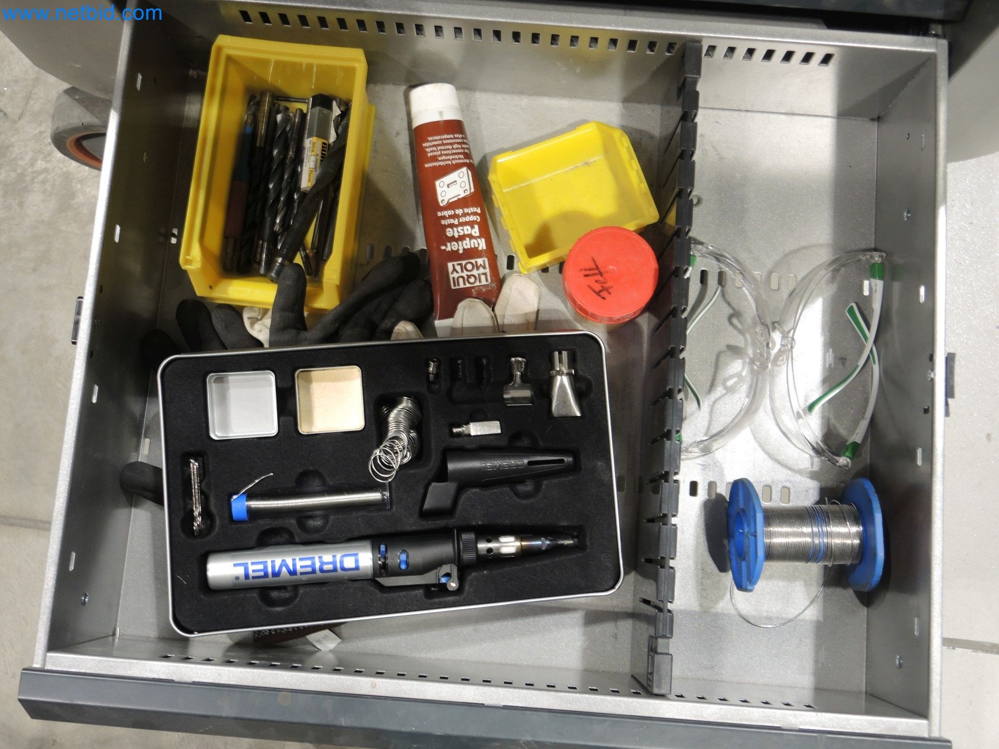 State-of-the-art production facilities for technical ceramics and PTC heating elements-10