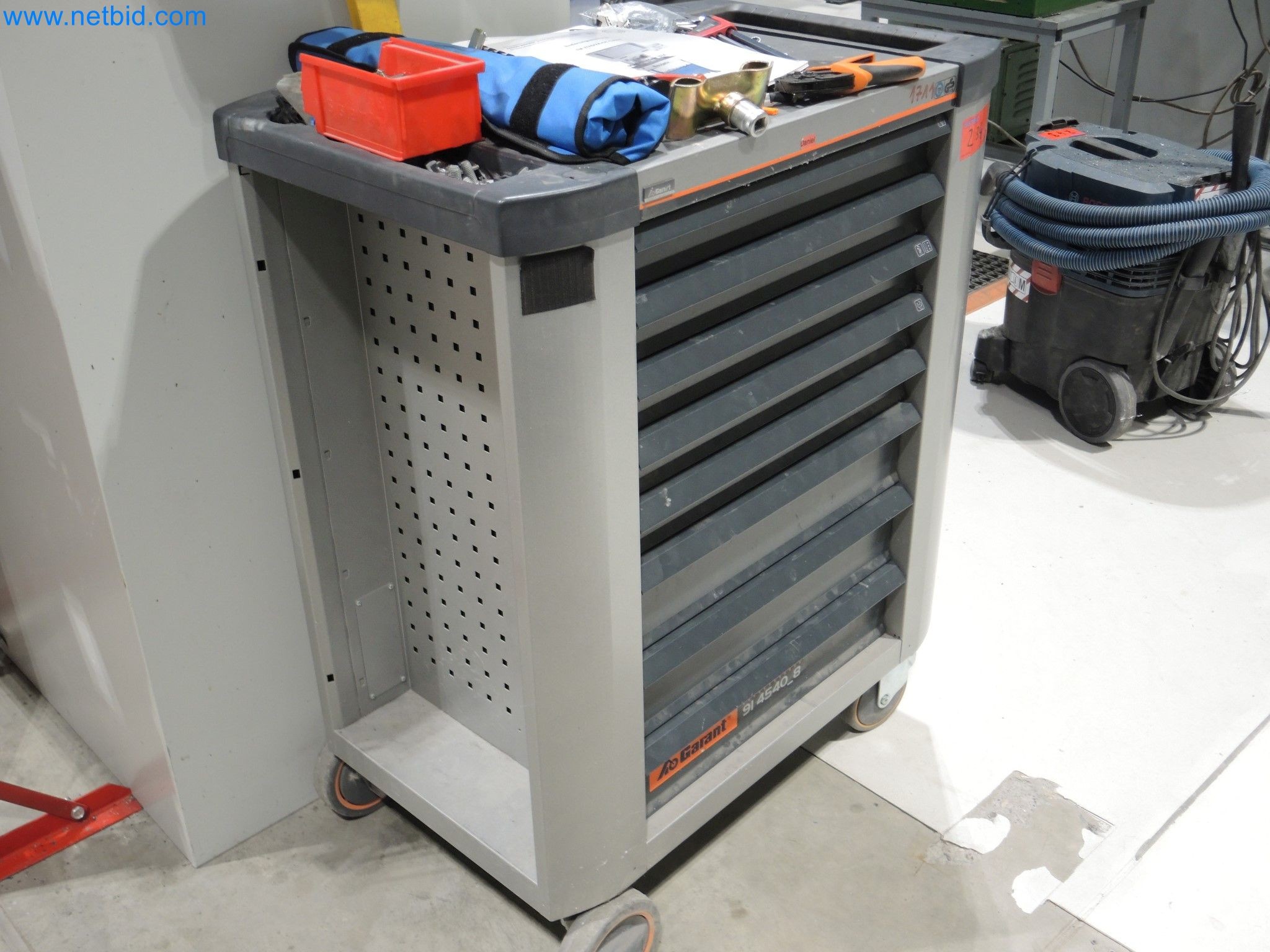 State-of-the-art production facilities for technical ceramics and PTC heating elements-2