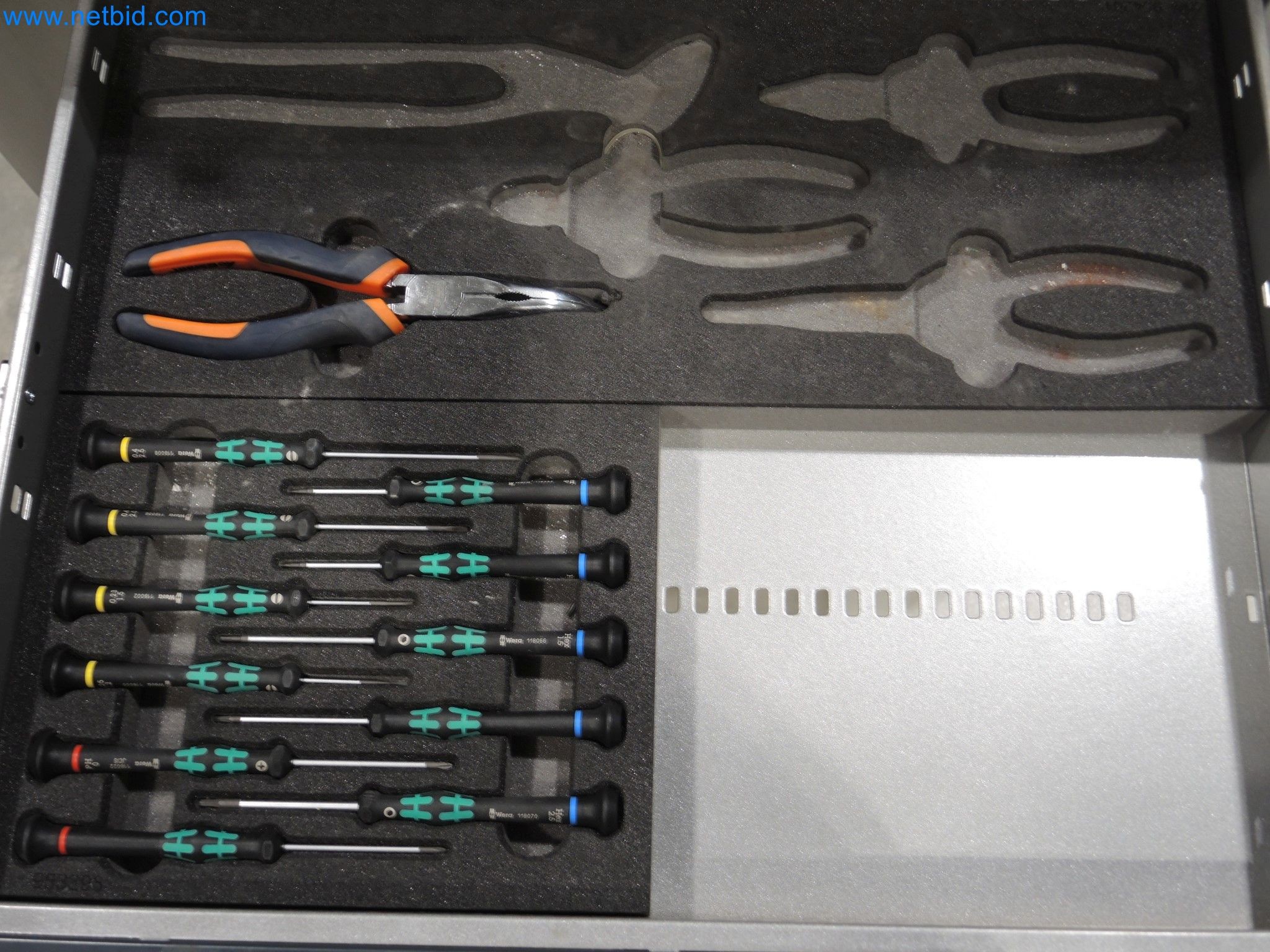 State-of-the-art production facilities for technical ceramics and PTC heating elements-5