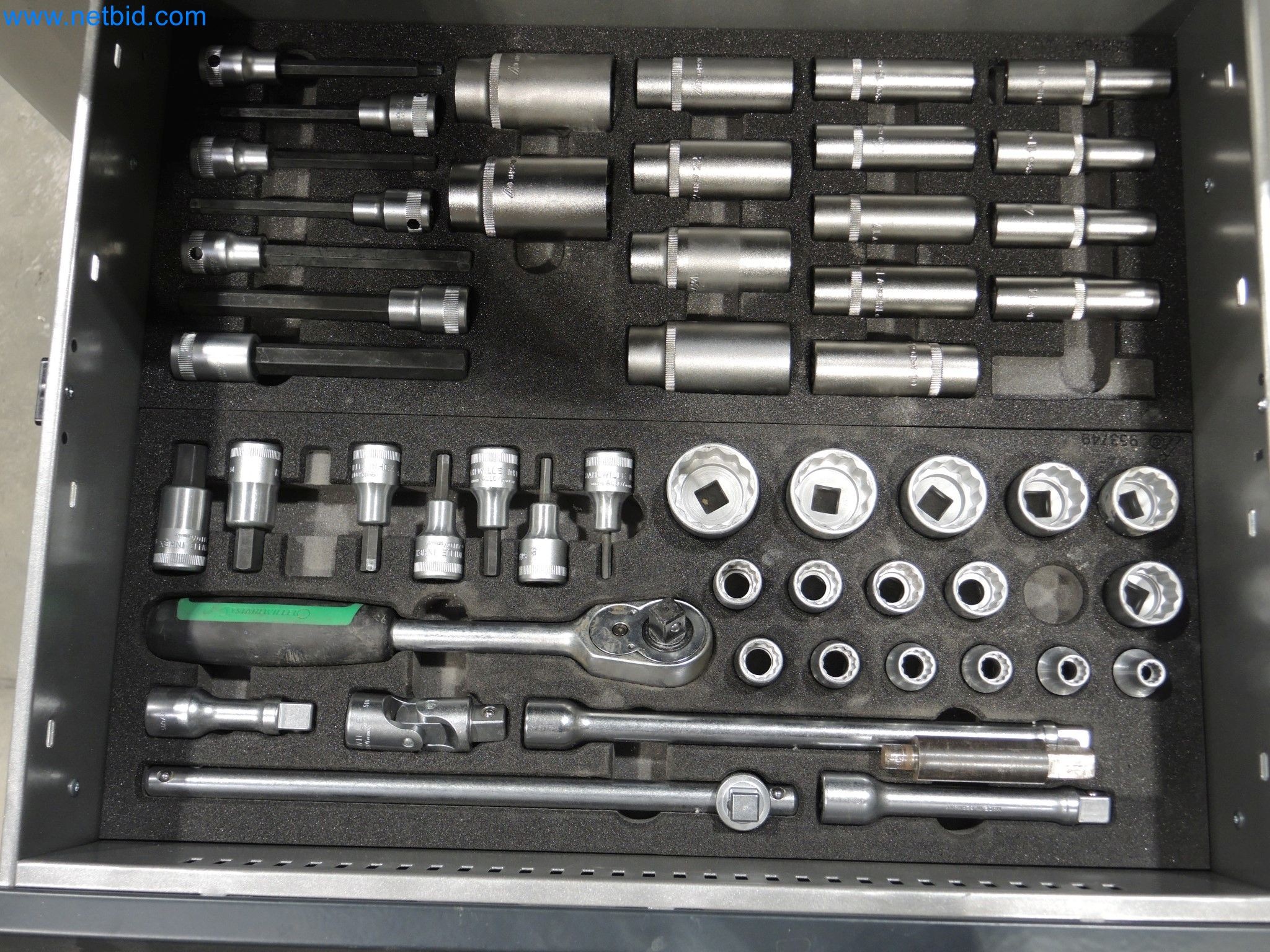 State-of-the-art production facilities for technical ceramics and PTC heating elements-8