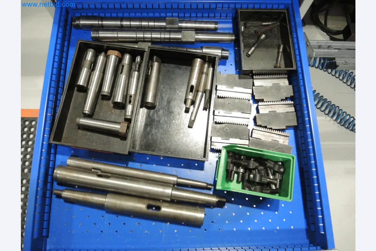 State-of-the-art production facilities for technical ceramics and PTC heating elements-13