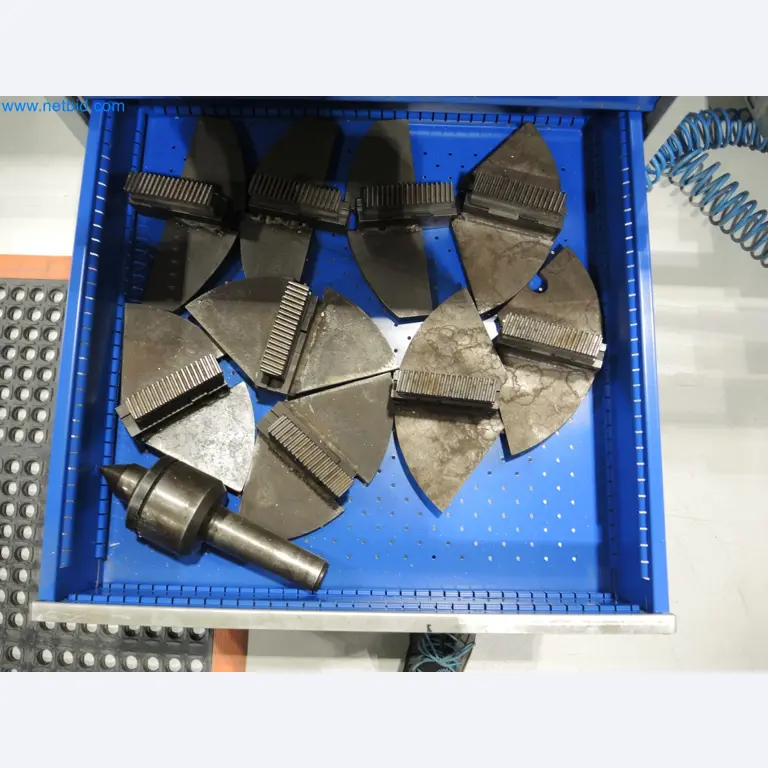 State-of-the-art production facilities for technical ceramics and PTC heating elements-16