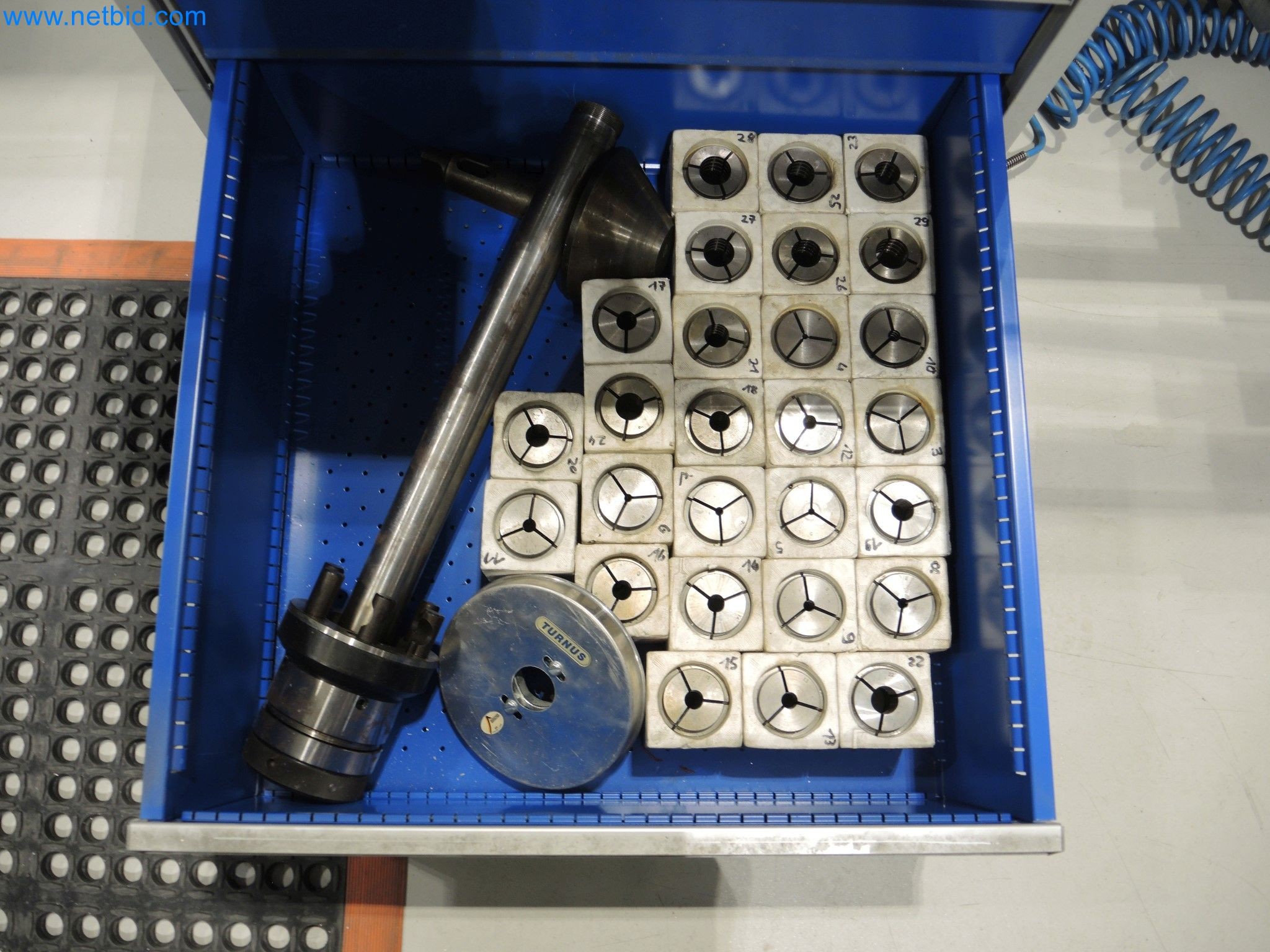 State-of-the-art production facilities for technical ceramics and PTC heating elements-17