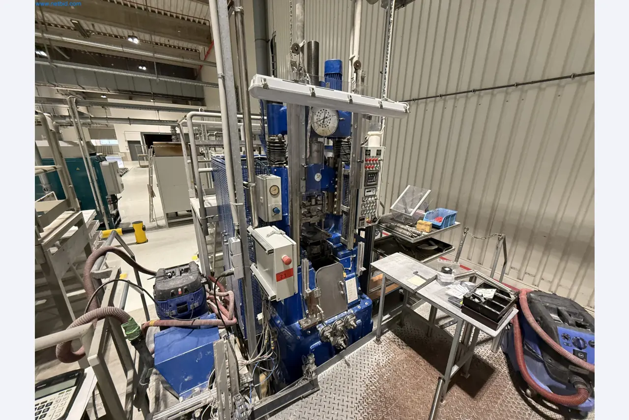 State-of-the-art production facilities for technical ceramics and PTC heating elements-1