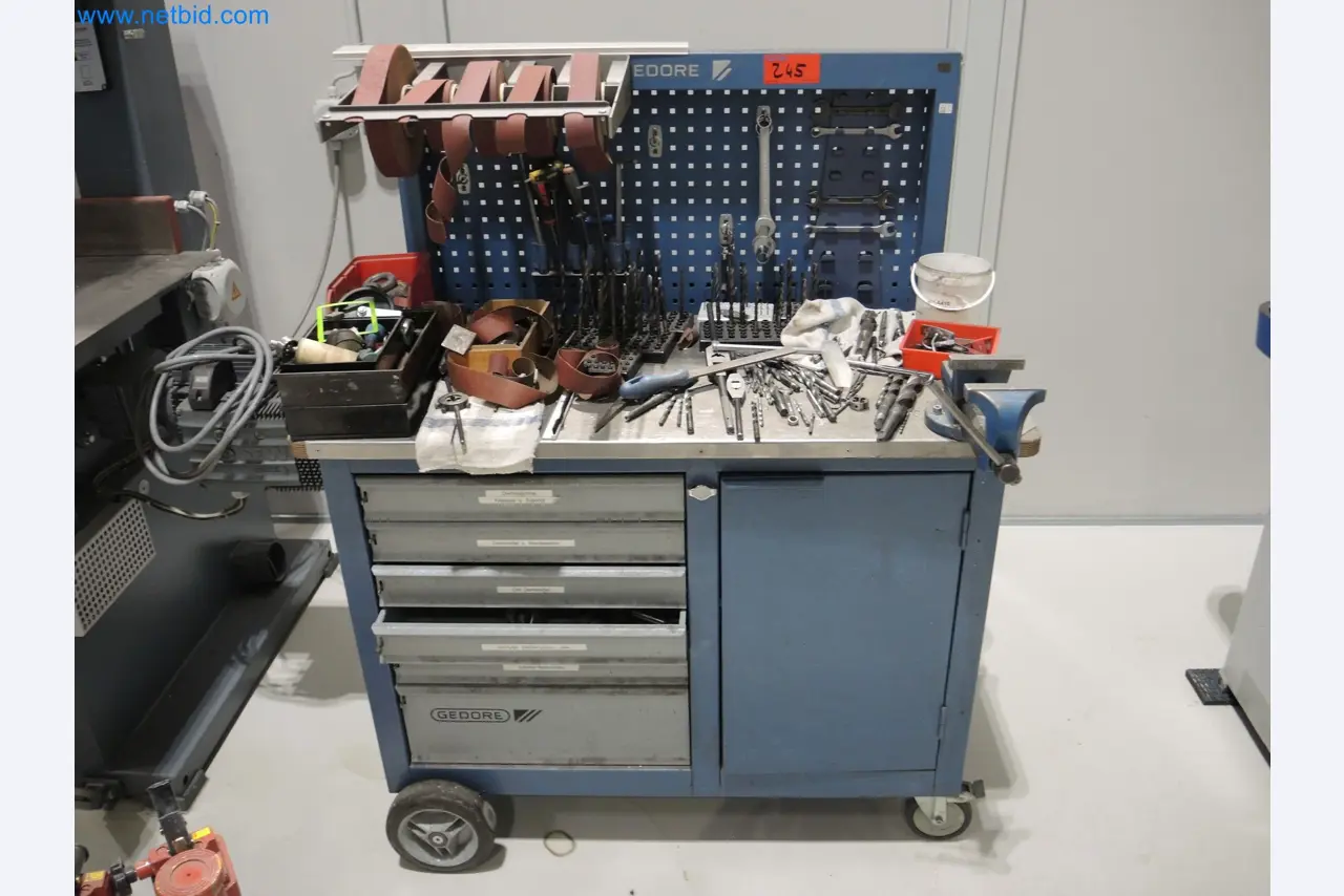 Hochmoderne Produktionsanlagen für Technische Keramik und PTC-Heizelemente-1