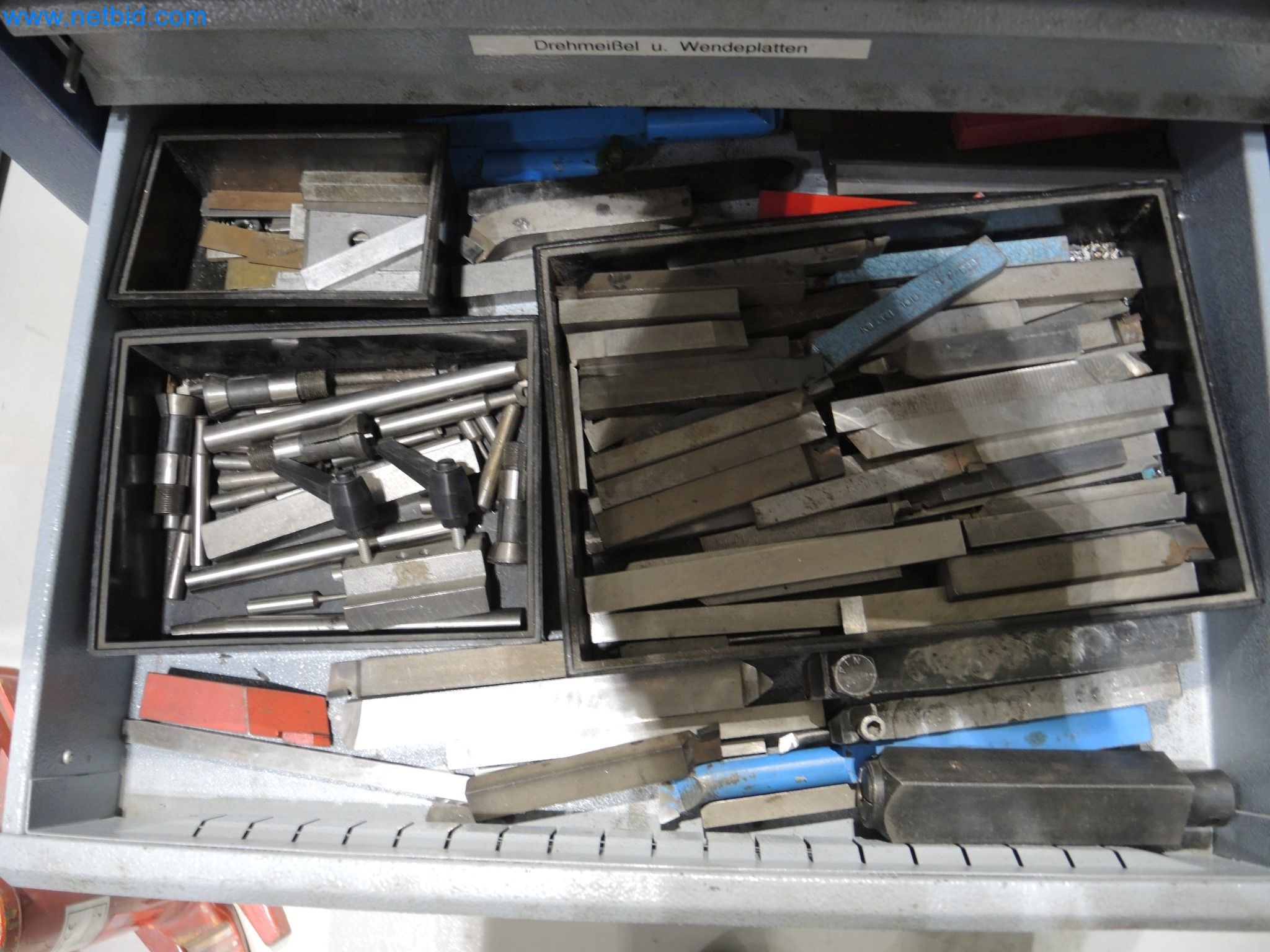 Installations de production ultramodernes pour la céramique technique et les éléments chauffants PTC-6