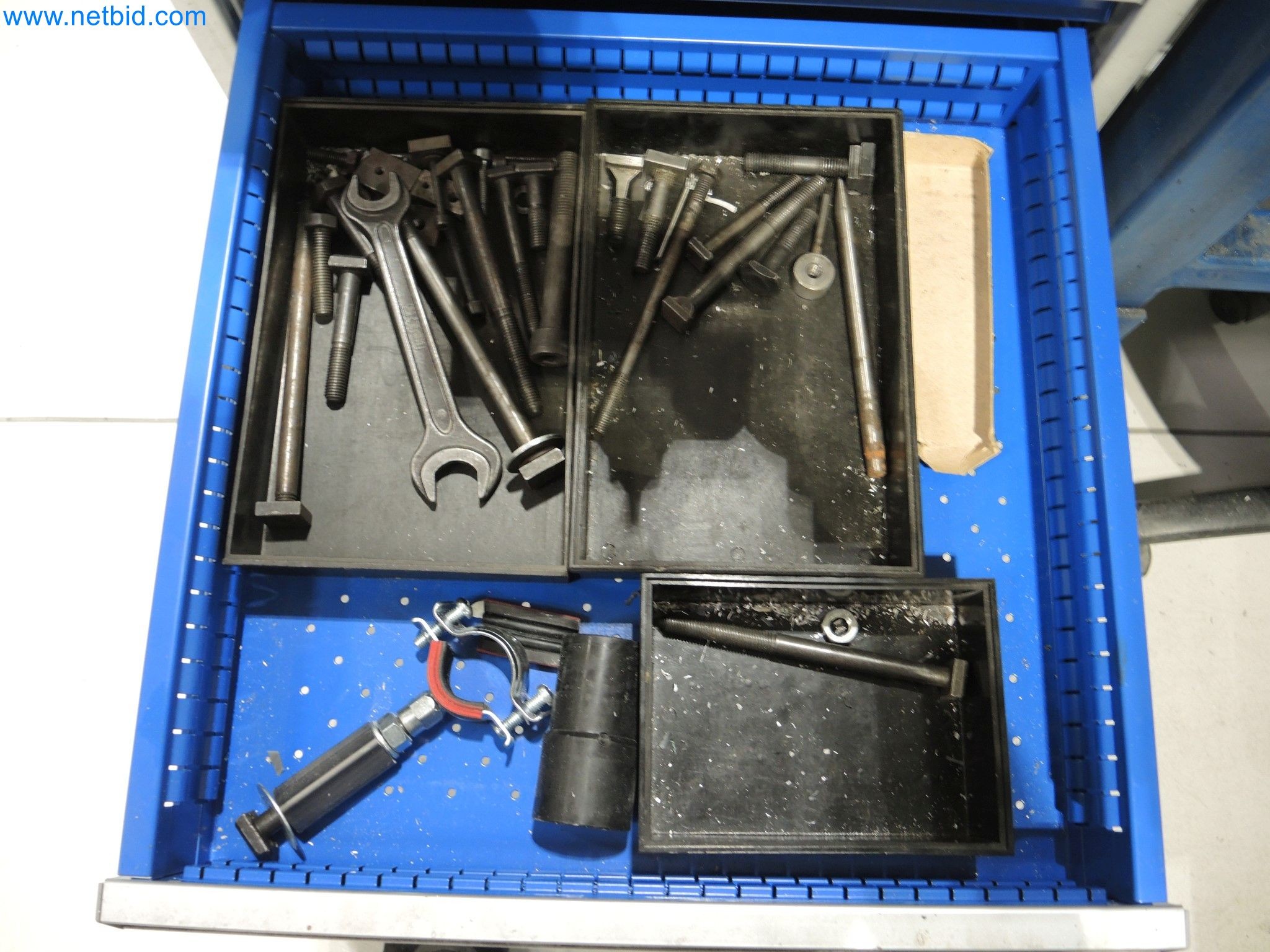 Installations de production ultramodernes pour la céramique technique et les éléments chauffants PTC-3