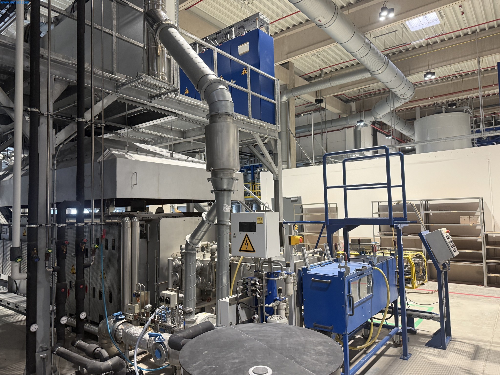 State-of-the-art production facilities for technical ceramics and PTC heating elements-10