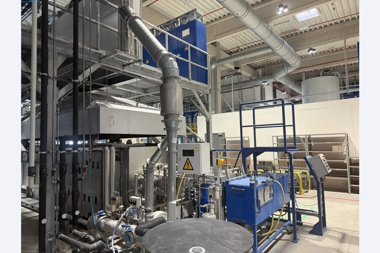 State-of-the-art production facilities for technical ceramics and PTC heating elements-10