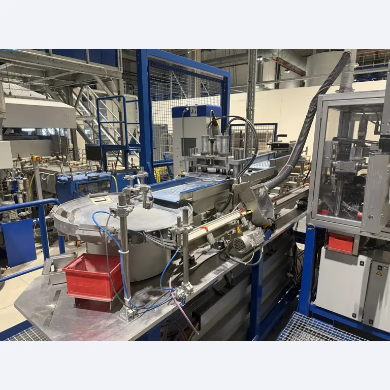 State-of-the-art production facilities for technical ceramics and PTC heating elements-15