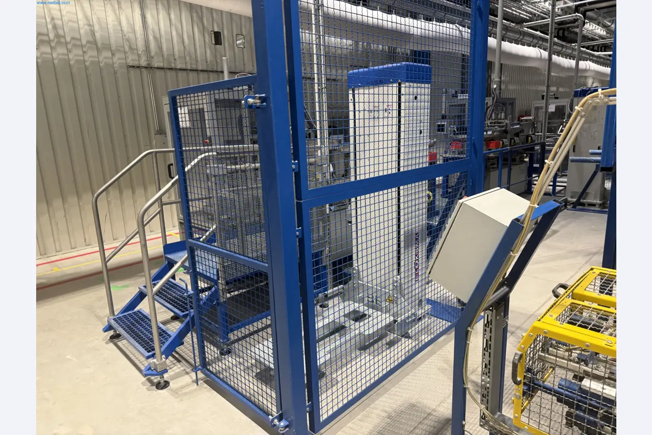 State-of-the-art production facilities for technical ceramics and PTC heating elements-17