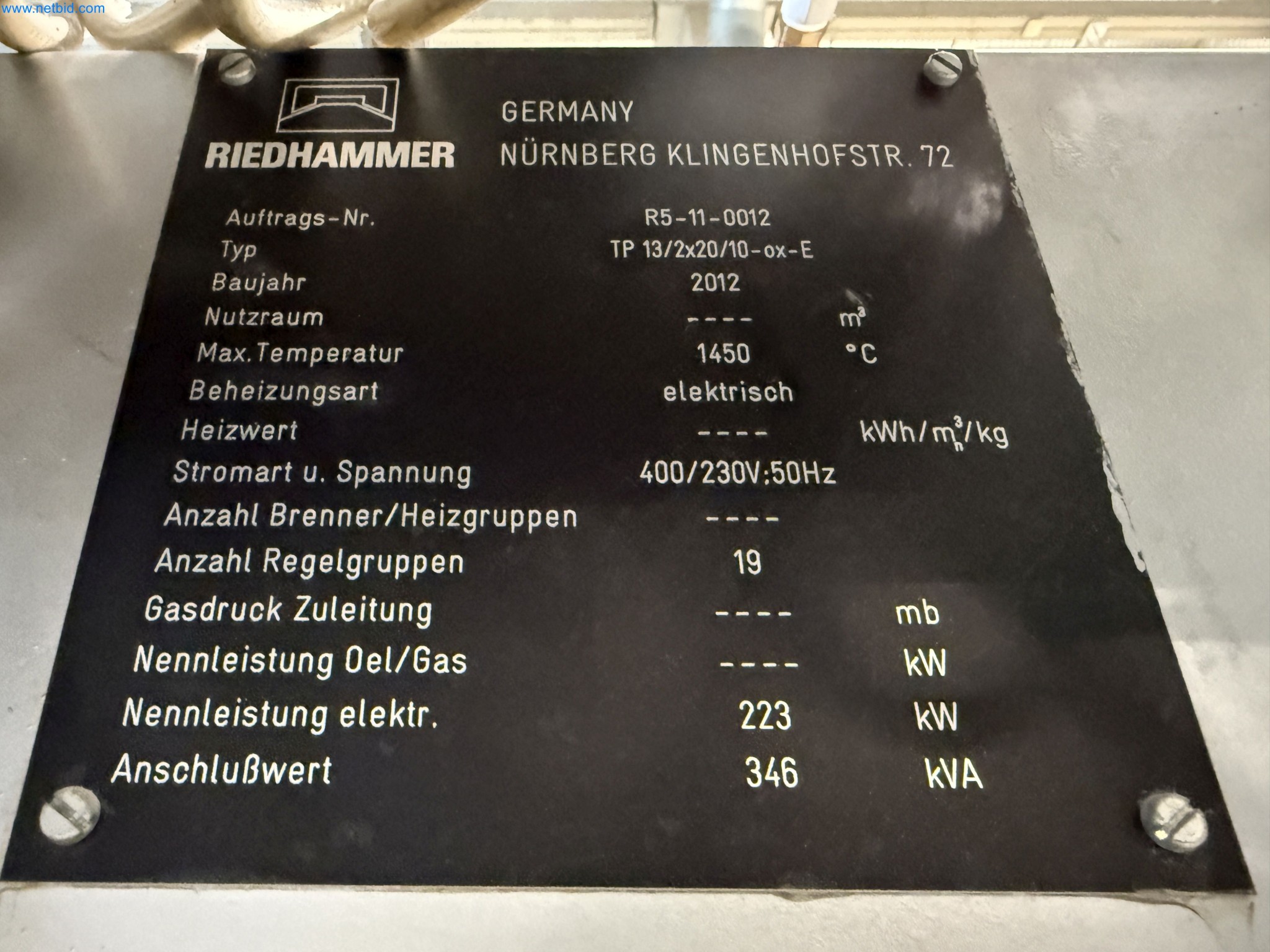 State-of-the-art production facilities for technical ceramics and PTC heating elements-23